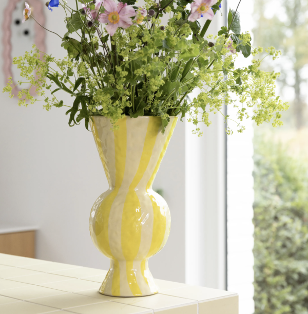 Vase Yellow Rhombic Pattern
